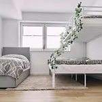 Harener Hafentraum- 90qm Mit 40qmterrasse-kostenloses Parken- Naehe Schloss Dankern